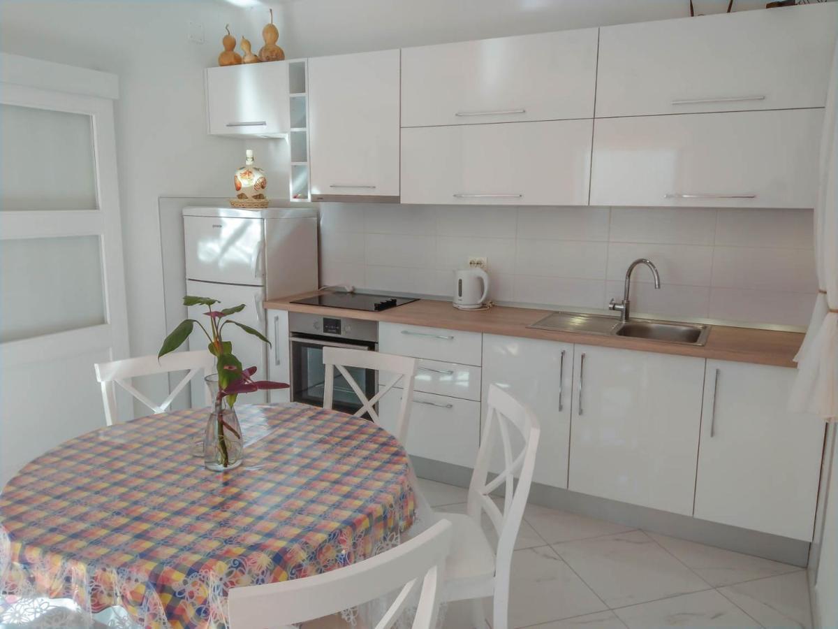 Apartman Riva K Подгора Экстерьер фото